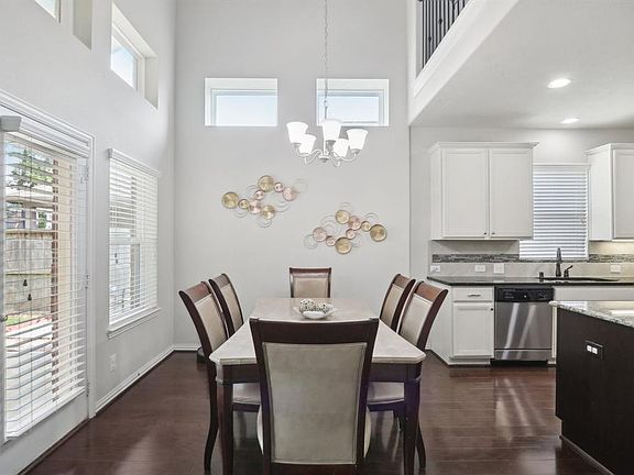 5th image of 104 Long Meadow Court