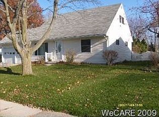1108 Robin Rd, Saint Marys, OH 45885