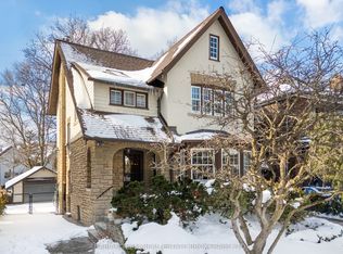 16 Palisades, Toronto, ON M6S2W8