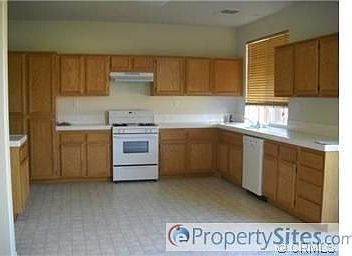 2nd image of 1151 Pardee St