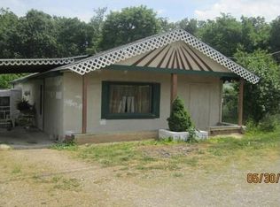 3920 White Oak Rd, Junction City, KY 40440