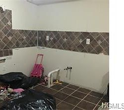 5th image of 2513 Radcliff Ave #2