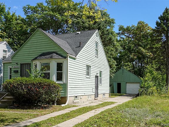 2nd image of 20234 Hickory St
