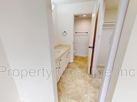 5th image of 1289 Bundy Ct #1