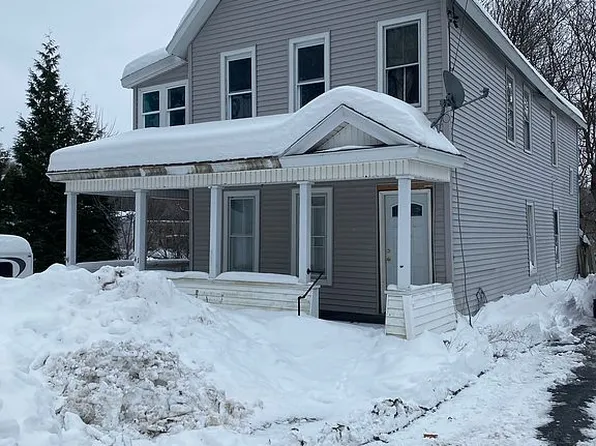 41 Finlay St, Amsterdam, NY 12010