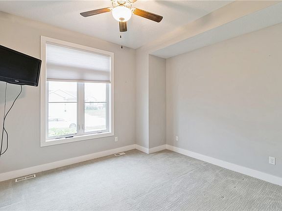 3rd image of 5015 NW 15th St