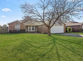 149 Robin Hood Ct, Springdale, AR 72764