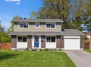 2045 Deerhurst Ct, Ottawa, ON K1J8H2