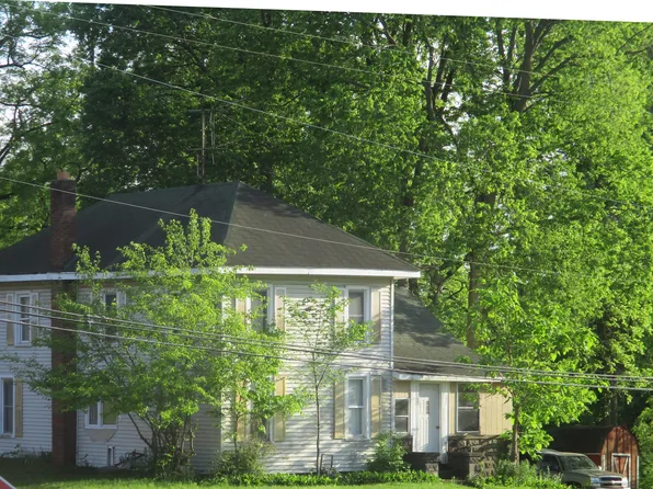 127 South St, Colon, MI 49040