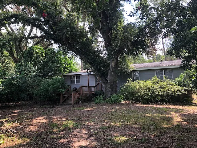 view of back of home