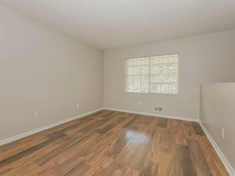 4522 Doral Dr SW — Photo 10
