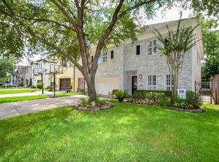 4313 Jonathan St, Bellaire, TX 77401