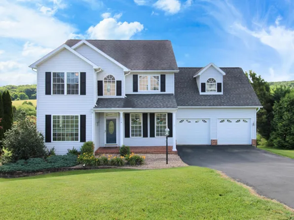 174 Heather Ln, Staunton, VA 24401