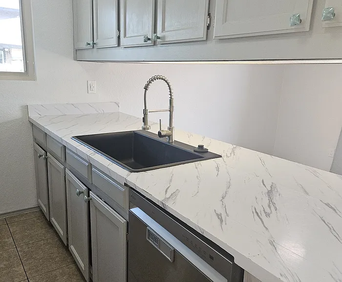1622 W Village Way — Photo 10
