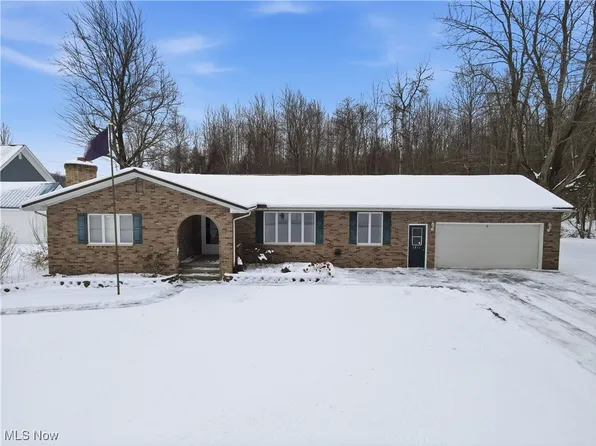 1381 Robb Rd, Conneaut, OH 44030