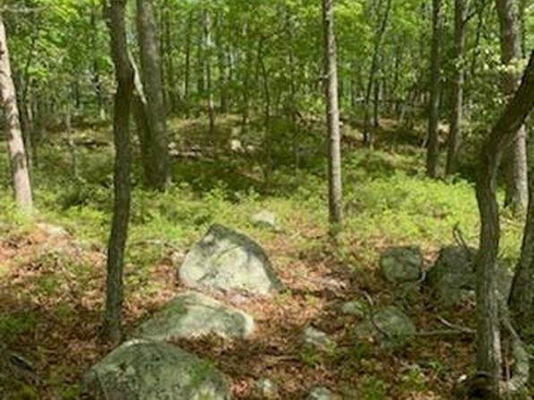 201 Gravelly Hill Rd, South Kingstown, RI 02879