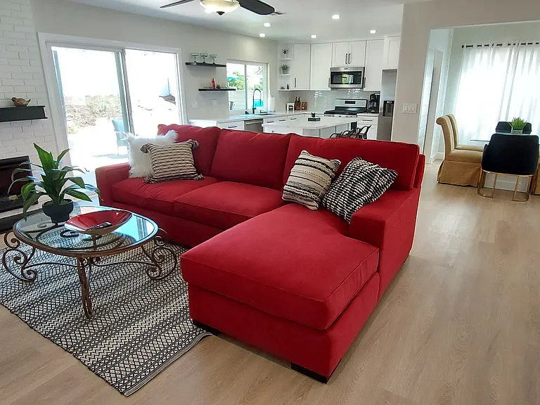 3327 Rainbow Creek Cir — Photo 1