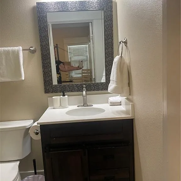 596 E Arrow Hwy — Photo 14
