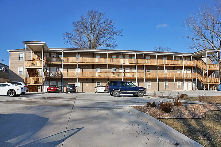 514 Olive St — Photo 12