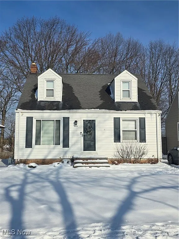 4304 Milford Ave photo 1