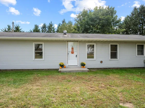 15835 Guyer St, Union, MI 49130