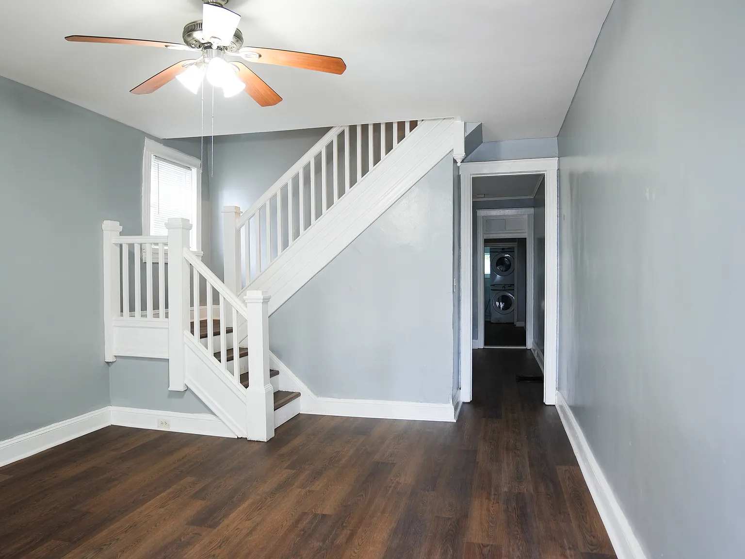 3 bed, 1.0 bath, $1,900 — Photo 4