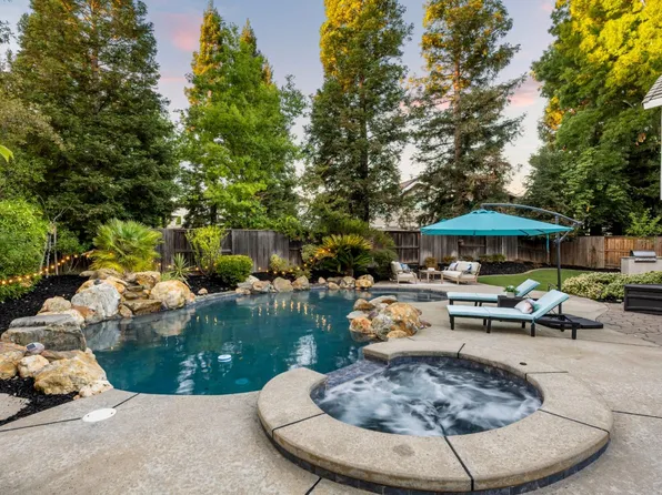 2001 Ashridge Way, Roseville, CA 95746