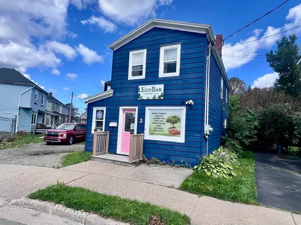 3 Center St S, Cape Breton, NS B1P 2G8