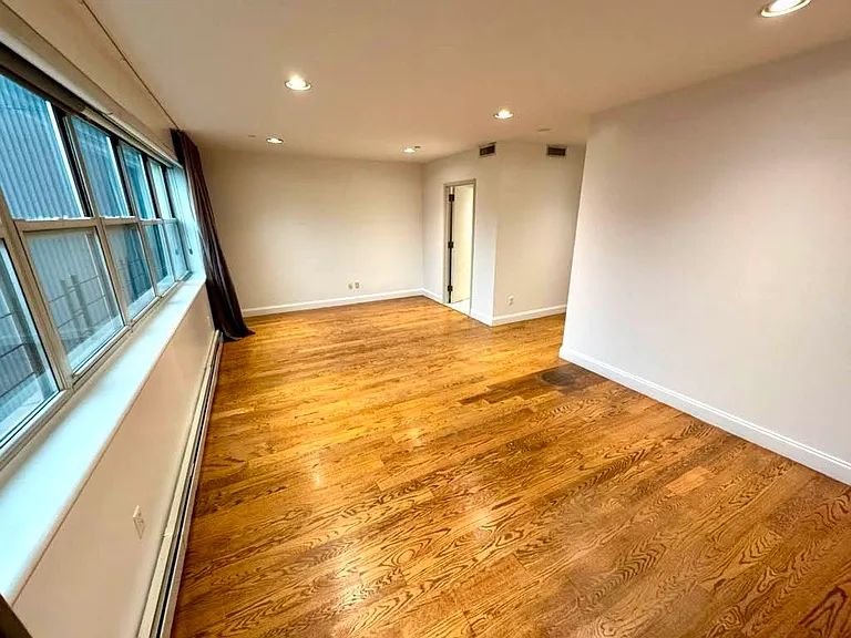 214 Bowery #Penthouse 2 — Photo 10