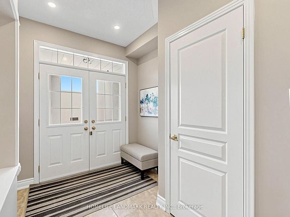 3rd image of 35 Sanderson Rd