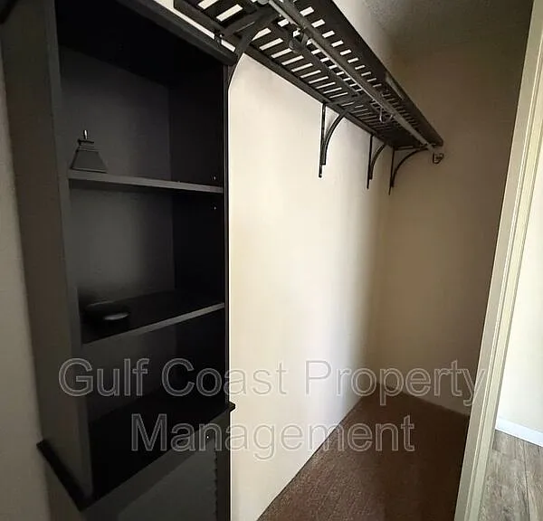 5249 Cedarbend Dr #1 — Photo 19