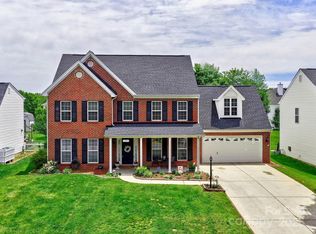 121 Royalton Rd, Mooresville, NC 28115