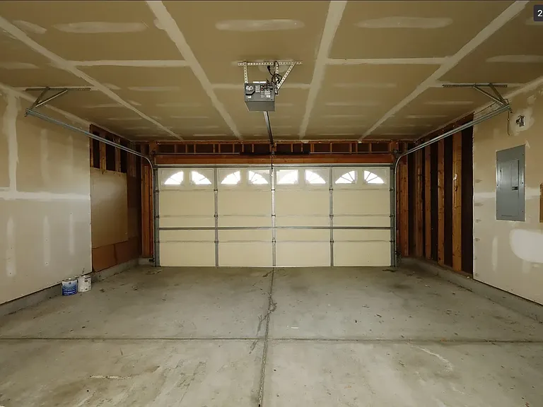 4014 Springfield Creek Dr — Photo 17