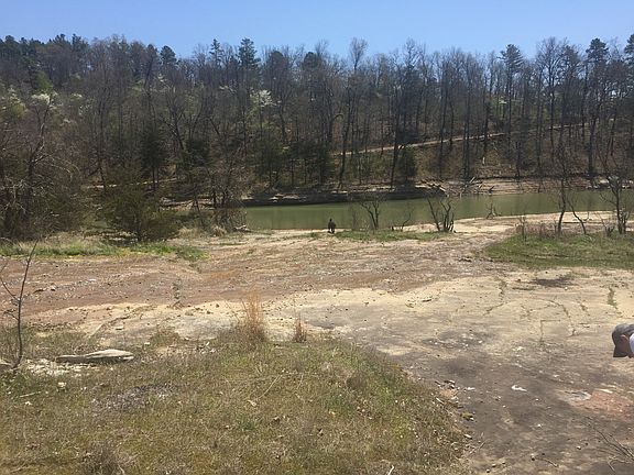 4th image of 8765 Mule Lot Rd