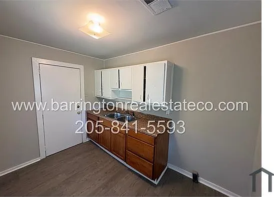 2 bed, 720 sqft, $865 — Photo 3