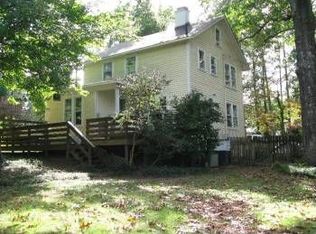 355 E Vermont Ave, Southern Pines, NC 28387