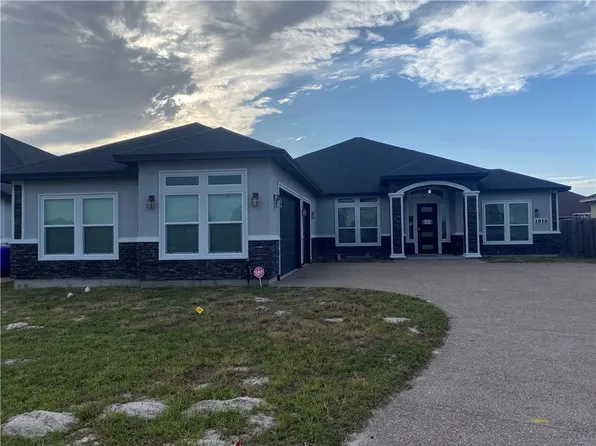 1313 Bentley Ct, Corpus Christi, TX 78418