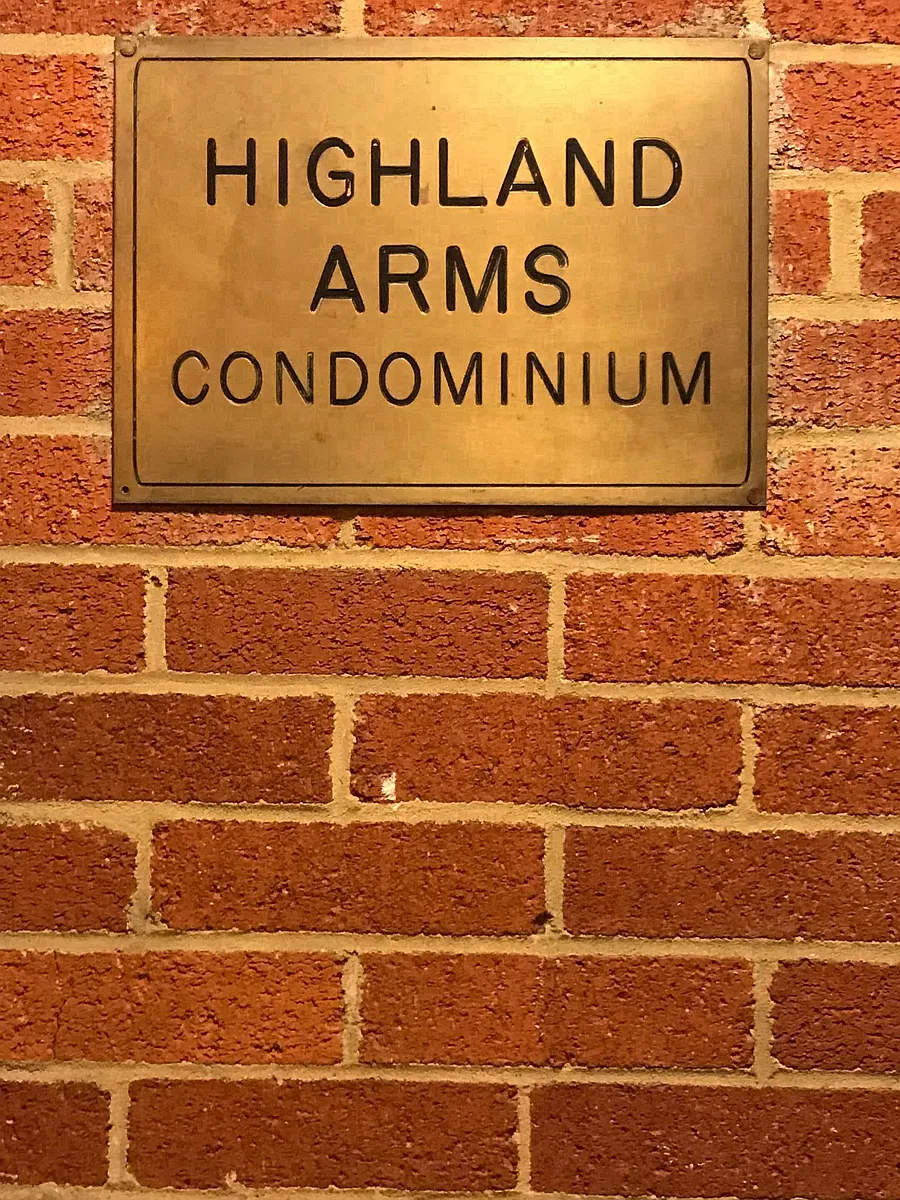 Condo's Name Plate - 1727 28th St SE #202
