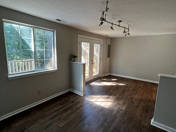5th image of 3513 Seneca Forest Dr