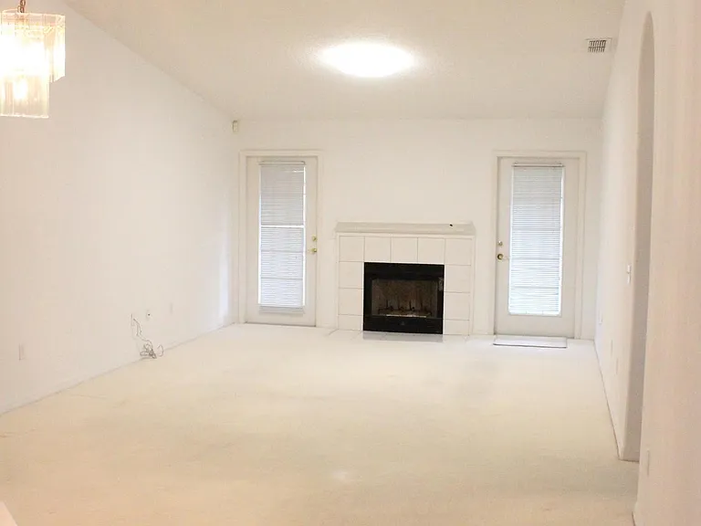 3537 Forest Branch Dr #D — Photo 2