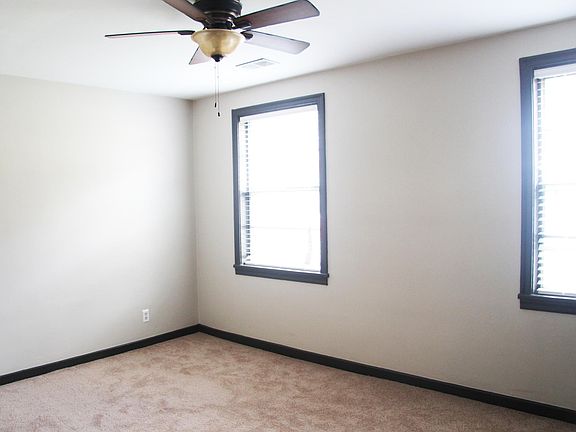 3 Bedrooms, each with ceiling fan and new carpet! 