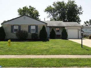 13 Blount Rd, New Castle, DE 19720