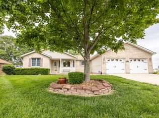 9 Fox Run, Mascoutah, IL 62258