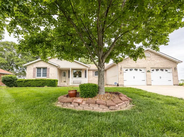 9 Fox Run, Mascoutah, IL 62258