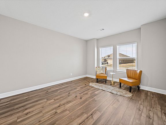 4th image of 1133 Sleepy Owl Ln