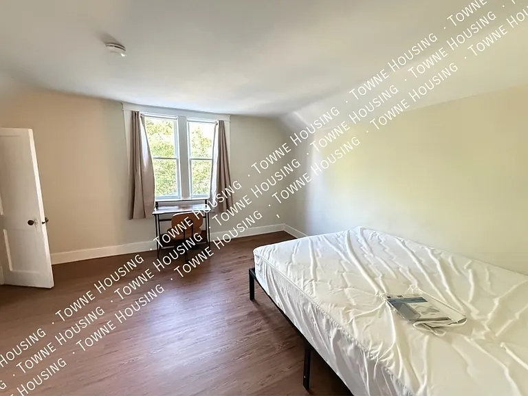 99 Custer St #1 — Photo 24