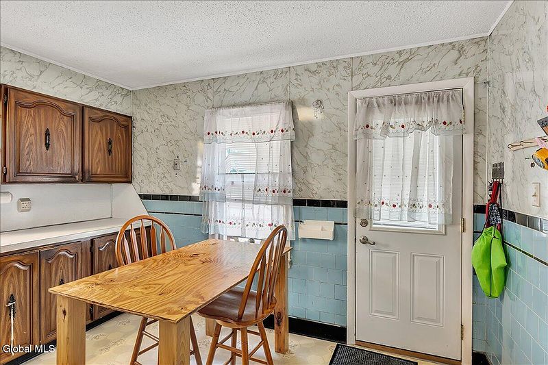 4th image of 26 Shirley Drive