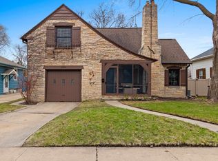 1574 Morrow St, Green Bay, WI 54302