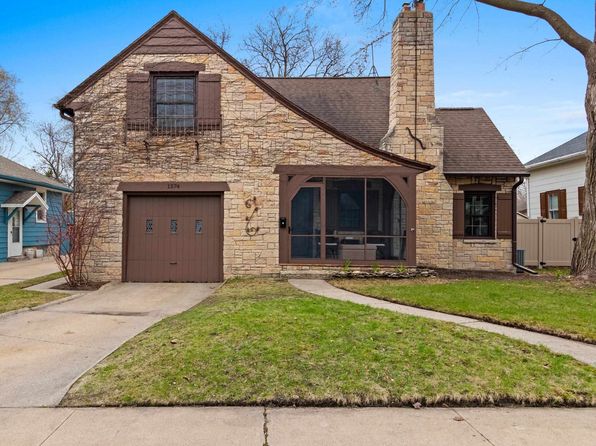 1574 Morrow St, Green Bay, WI 54302