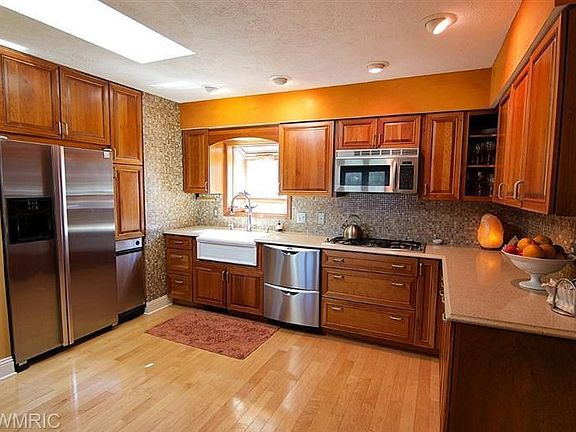 5th image of 4689 Little Harbor Dr SE